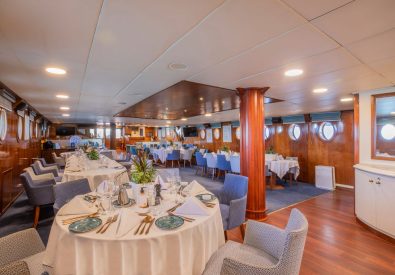 Vår egen kock tillagar maten