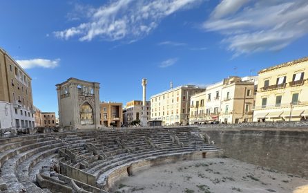 Barockpärlan Lecce - vingårdslunch och mosaikernas Otranto image
