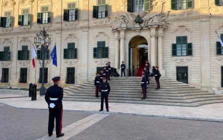 Historiepromenad genom Valletta med St Elmo och museum image